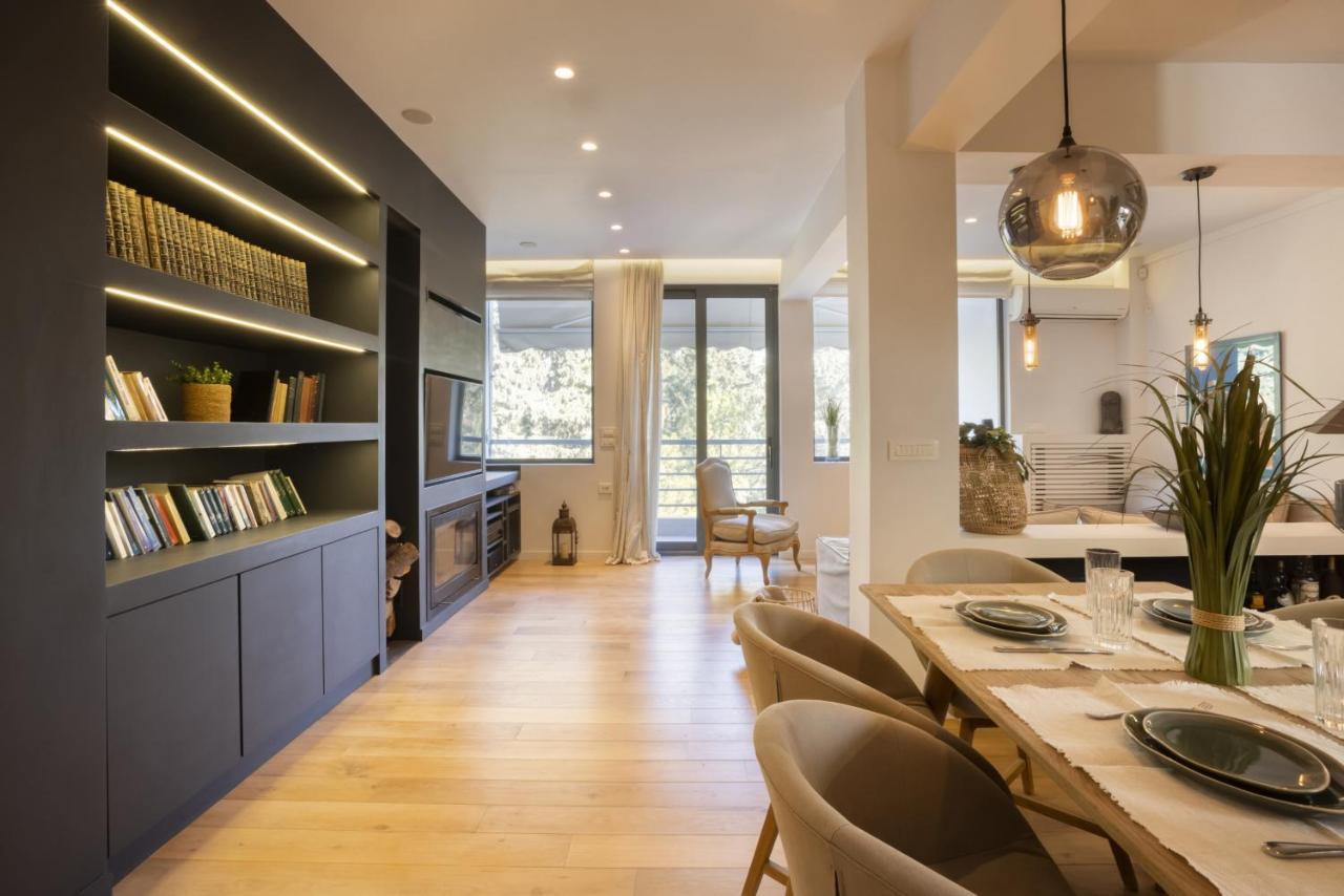 Elegant, Chic, Hip 2 Bedroom W/ Forest View In Athens! Kültér fotó