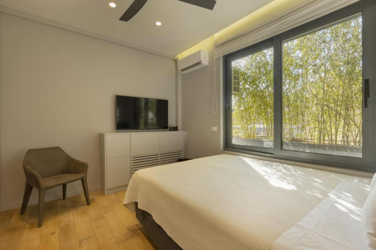 Elegant, Chic, Hip 2 Bedroom W/ Forest View In Athens! Kültér fotó